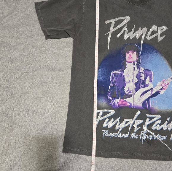 Prince and the Revolution Purple Rain Vintage Style Music Band Tee Size M/L - Picture 8 of 8